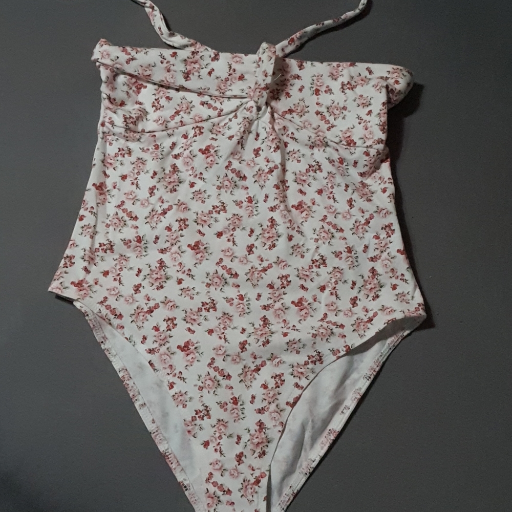 Floral bodysuit